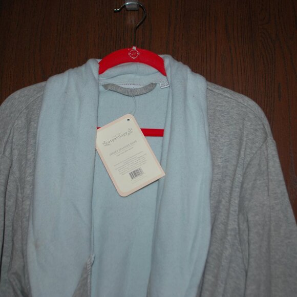 NWT Soft Belted Robe - Picture 7 of 10